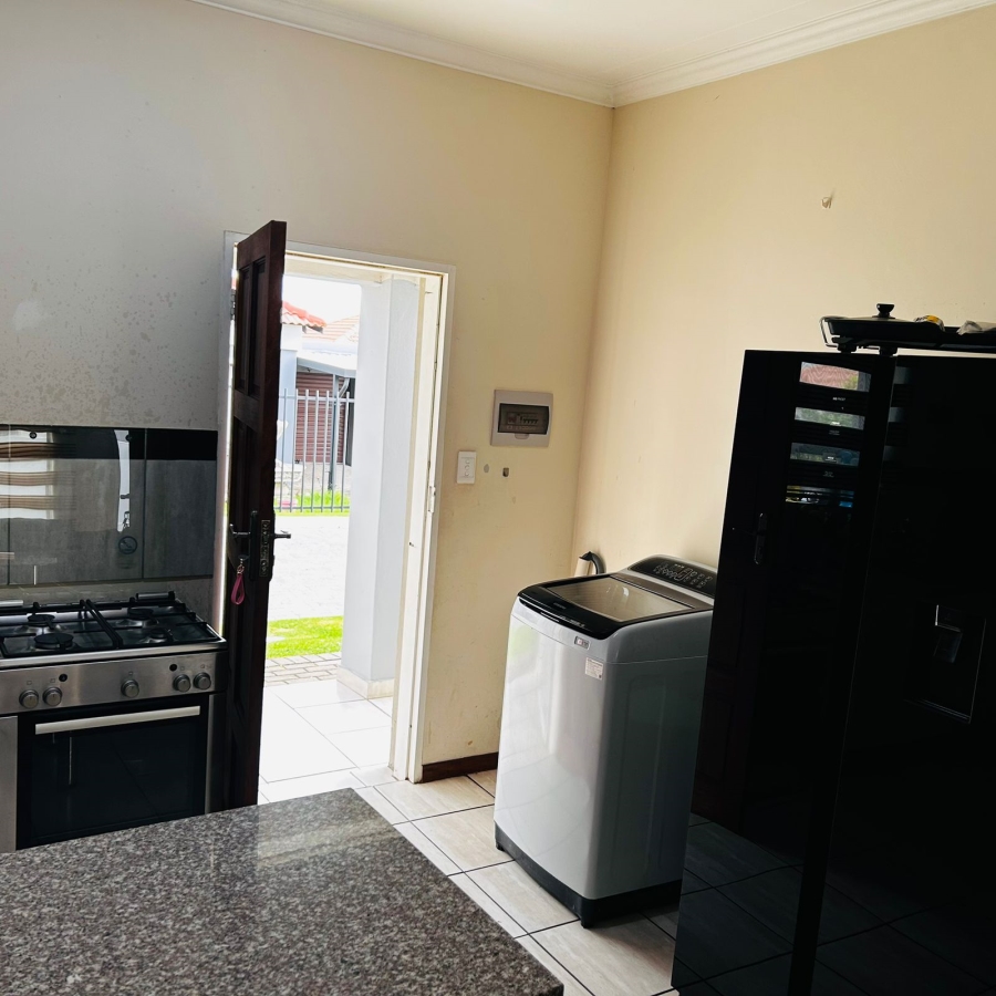 3 Bedroom Property for Sale in Terra Nova Mpumalanga
