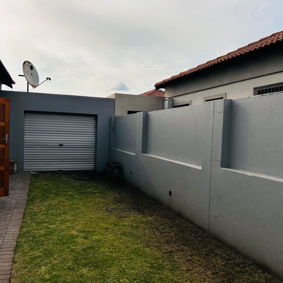 3 Bedroom Property for Sale in Terra Nova Mpumalanga