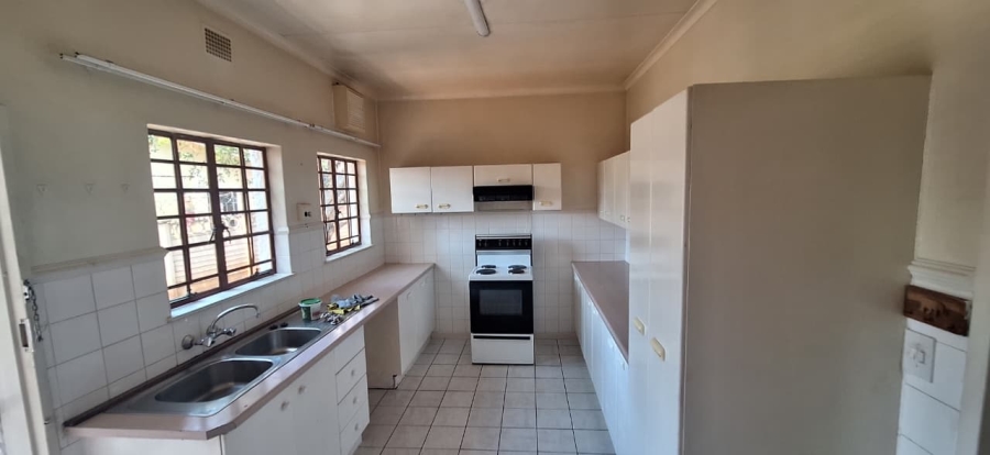 To Let 3 Bedroom Property for Rent in Nelspruit Ext 1 Mpumalanga