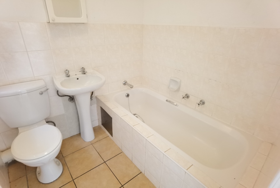 To Let 2 Bedroom Property for Rent in Riverside Park Mpumalanga