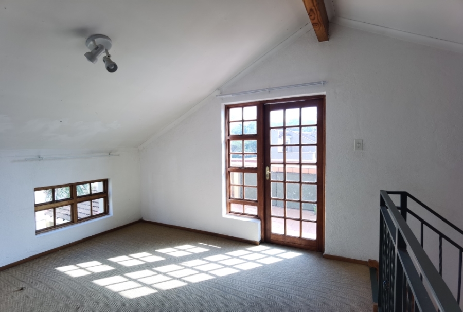 To Let 2 Bedroom Property for Rent in Riverside Park Mpumalanga