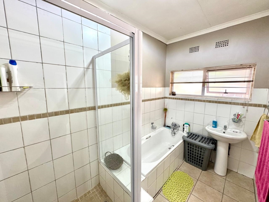 3 Bedroom Property for Sale in Trichardt Mpumalanga