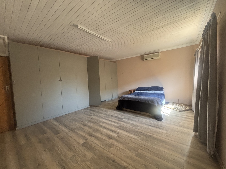 5 Bedroom Property for Sale in Reyno Ridge Mpumalanga