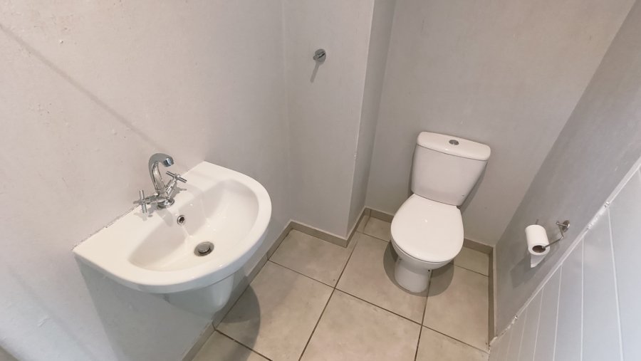 To Let 1 Bedroom Property for Rent in Nelspruit Ext 29 Mpumalanga