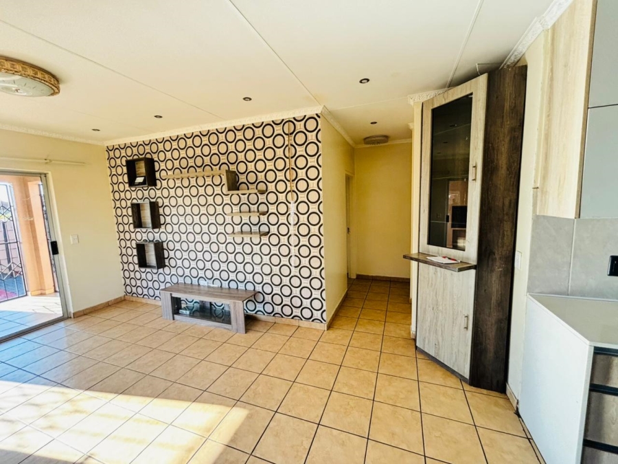 To Let 3 Bedroom Property for Rent in South View Mpumalanga