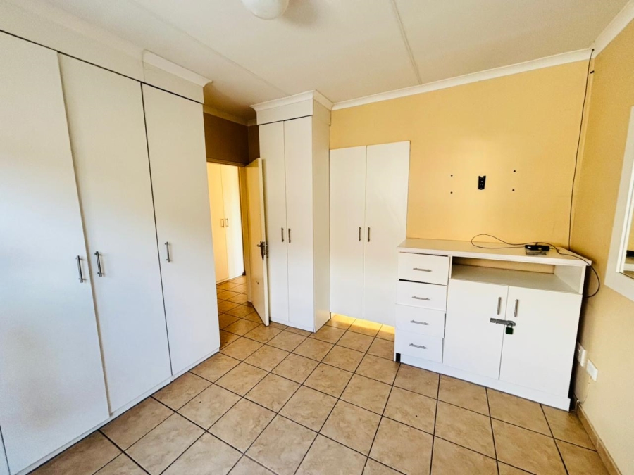 To Let 3 Bedroom Property for Rent in South View Mpumalanga