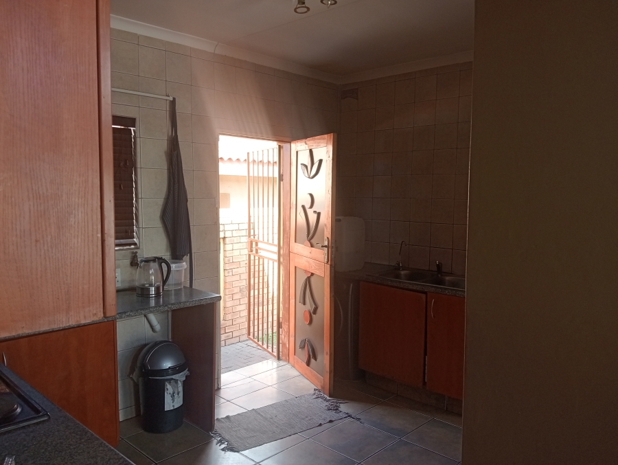 To Let 3 Bedroom Property for Rent in Reyno Ridge Mpumalanga