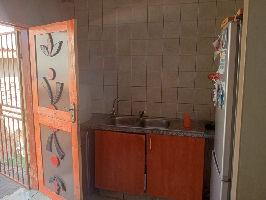 To Let 3 Bedroom Property for Rent in Reyno Ridge Mpumalanga