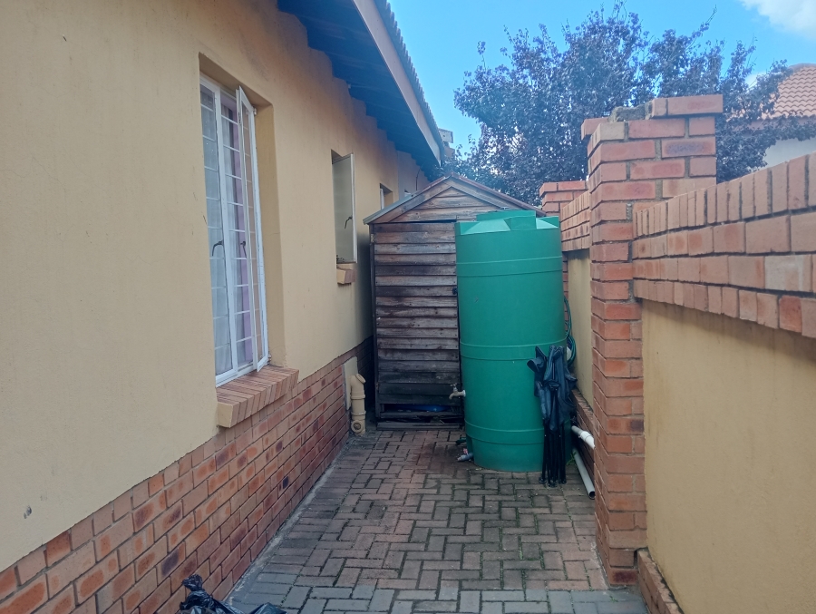 To Let 3 Bedroom Property for Rent in Reyno Ridge Mpumalanga