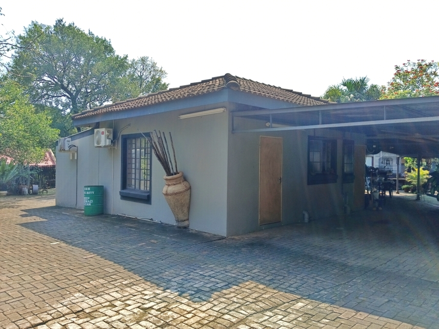 3 Bedroom Property for Sale in Komatipoort Mpumalanga