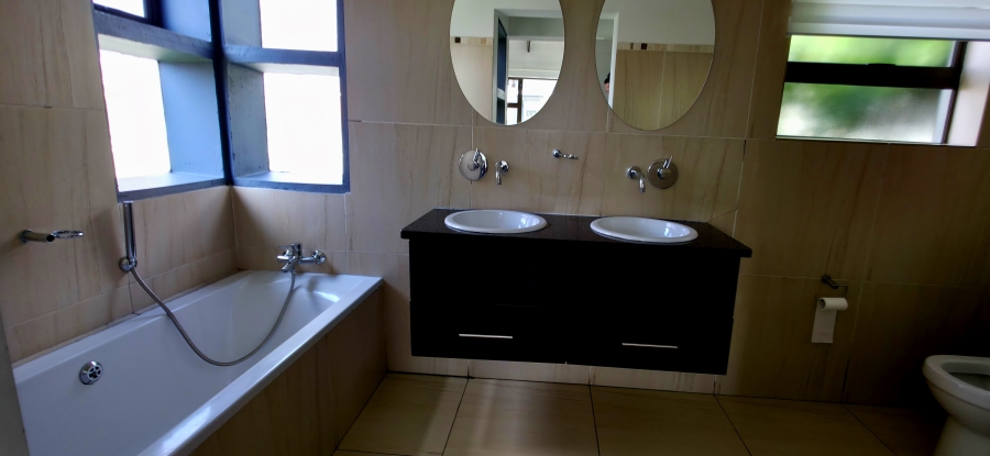 3 Bedroom Property for Sale in Ben Fleur Mpumalanga