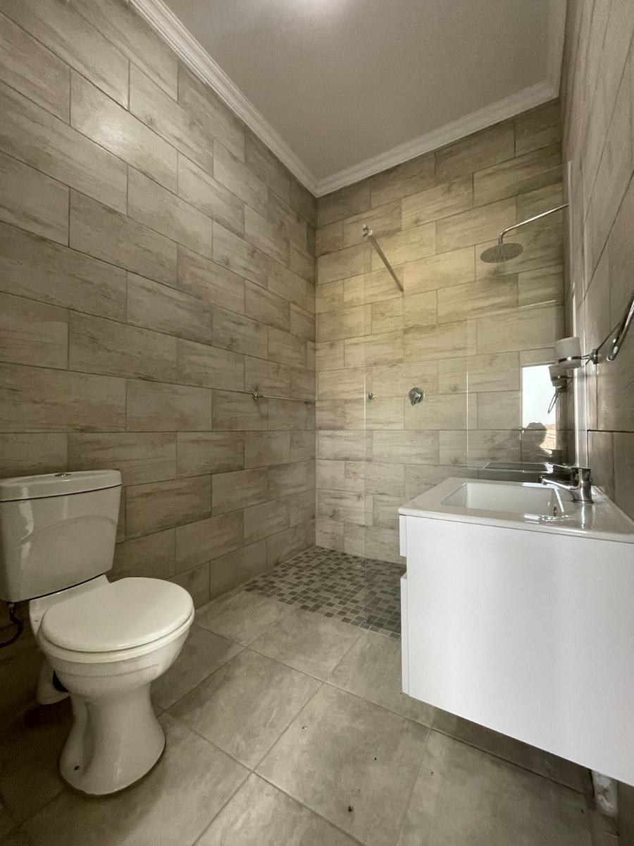 1 Bedroom Property for Sale in Terra Nova Mpumalanga