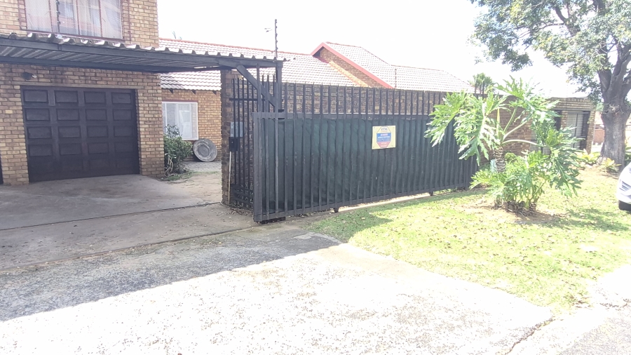 5 Bedroom Property for Sale in Reyno Ridge Mpumalanga