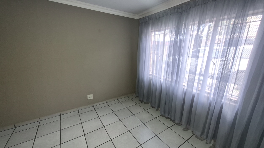 5 Bedroom Property for Sale in Reyno Ridge Mpumalanga