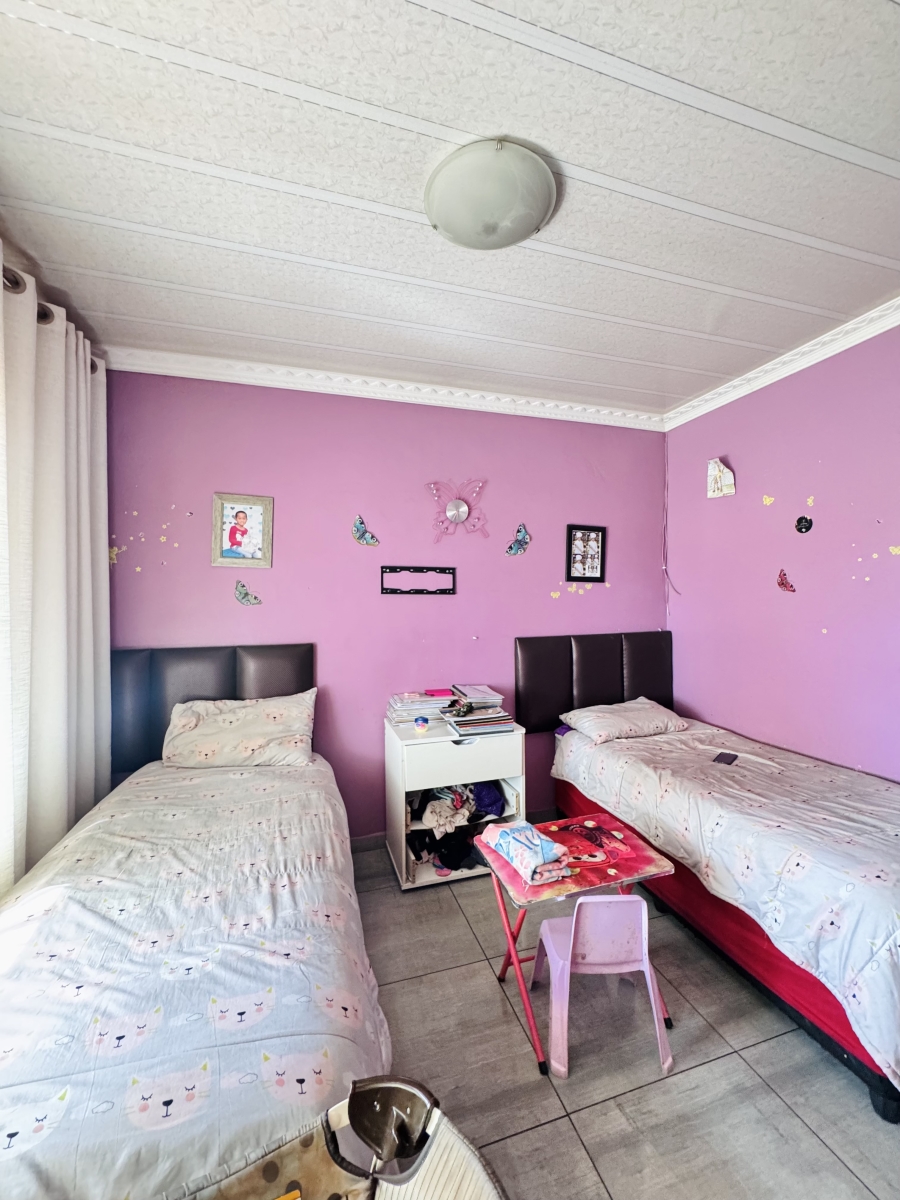 4 Bedroom Property for Sale in Tasbet Park Ext 3 Mpumalanga