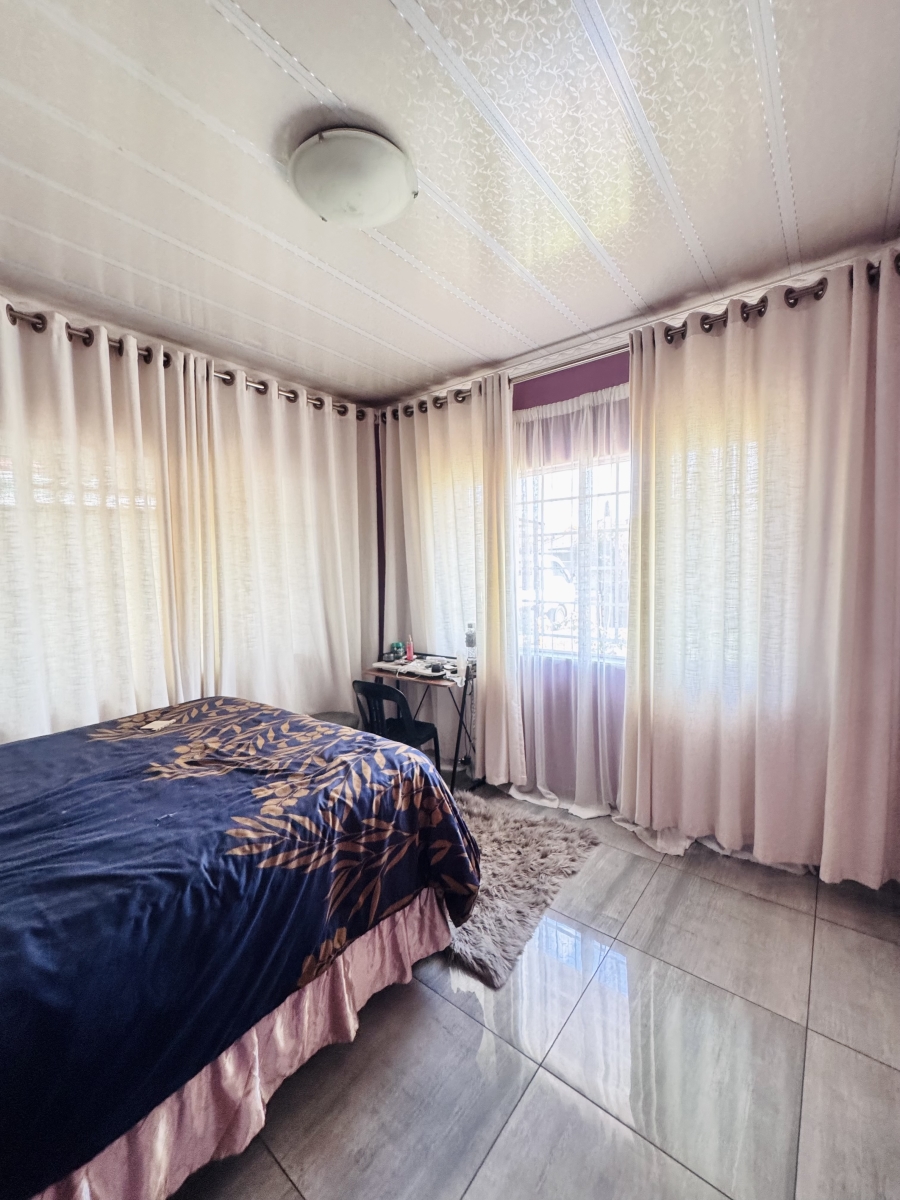 4 Bedroom Property for Sale in Tasbet Park Ext 3 Mpumalanga