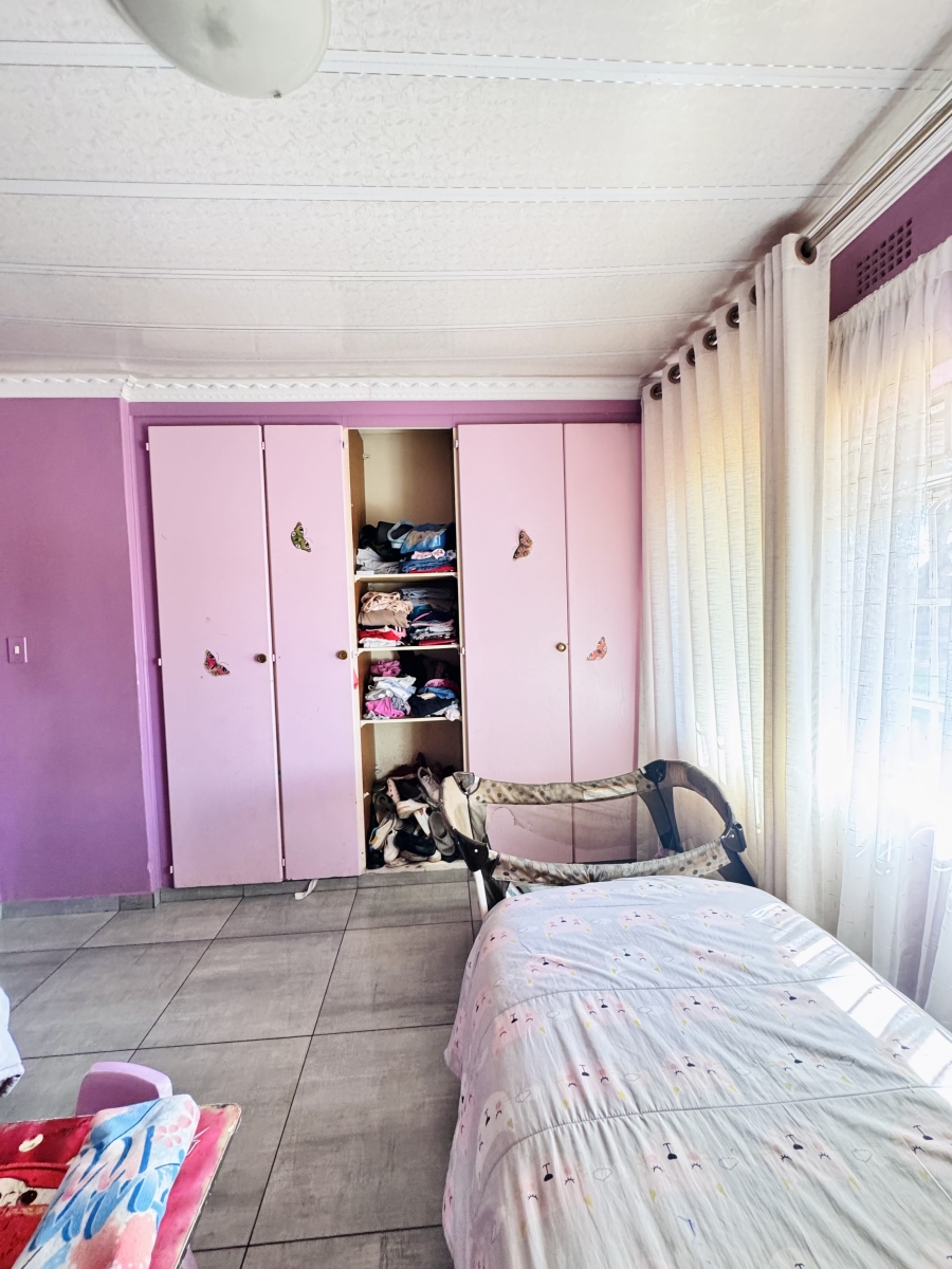 4 Bedroom Property for Sale in Tasbet Park Ext 3 Mpumalanga