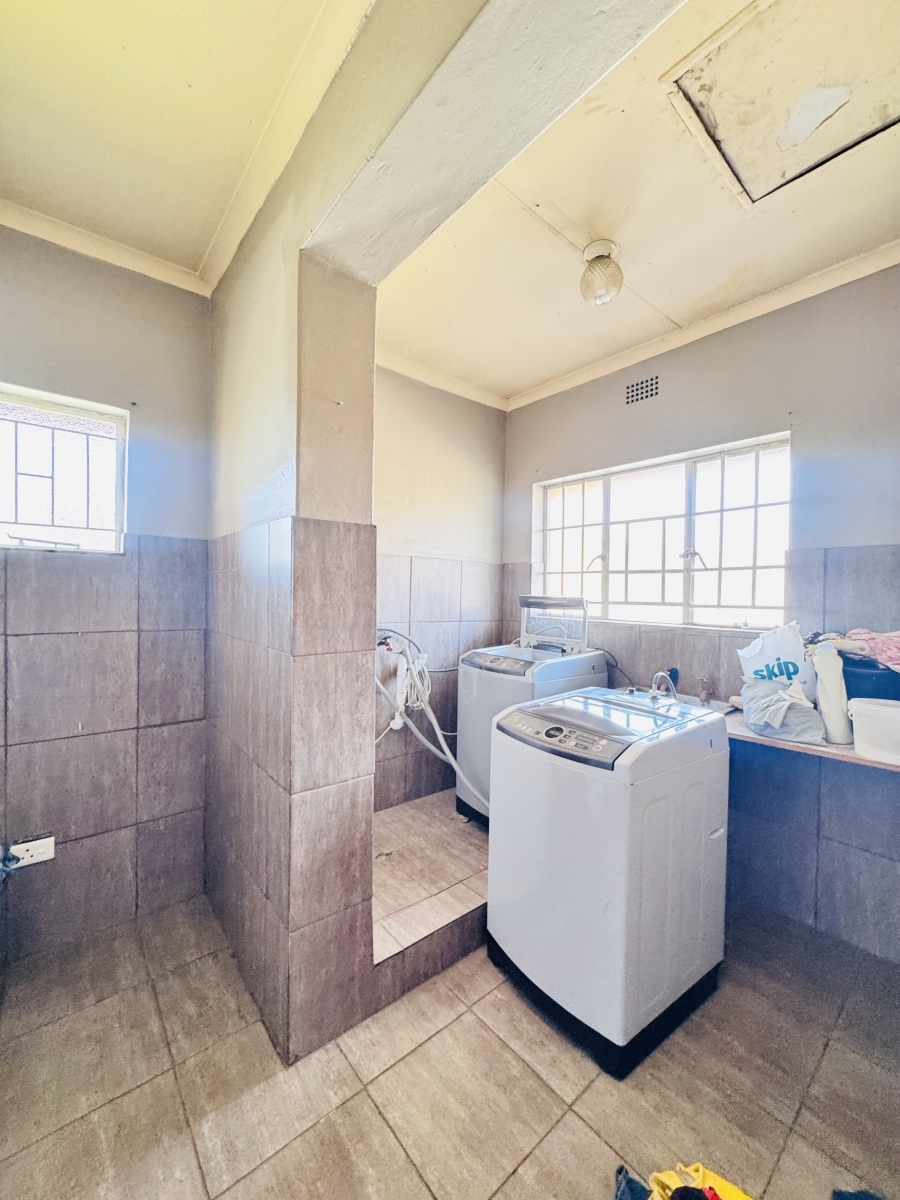 4 Bedroom Property for Sale in Tasbet Park Ext 3 Mpumalanga