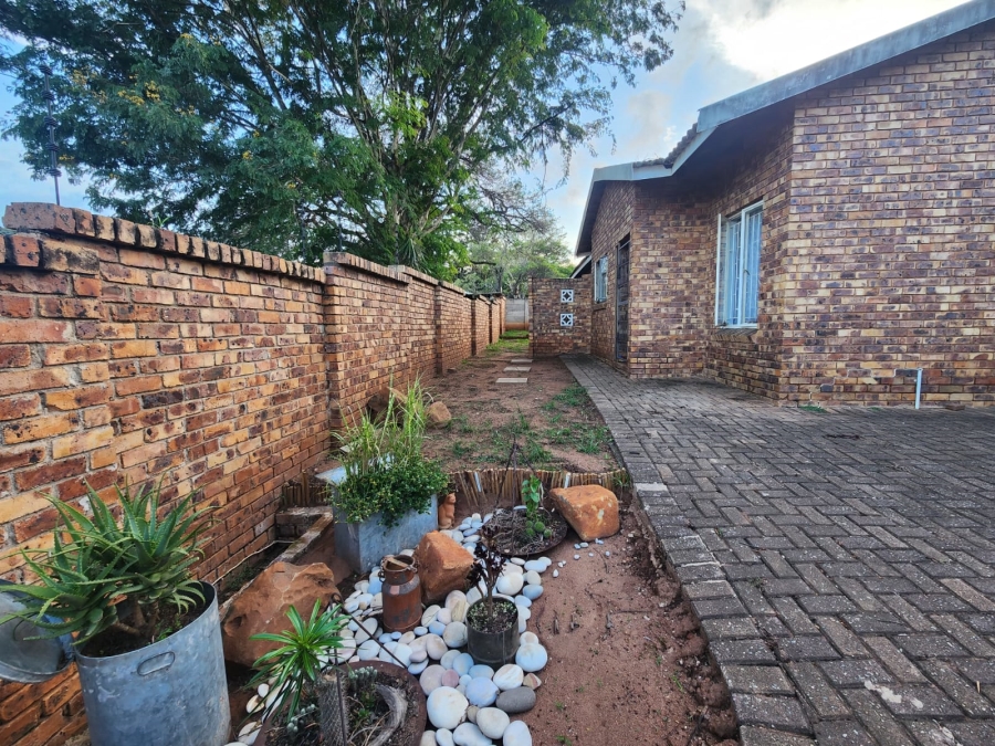 3 Bedroom Property for Sale in West Acres Mpumalanga