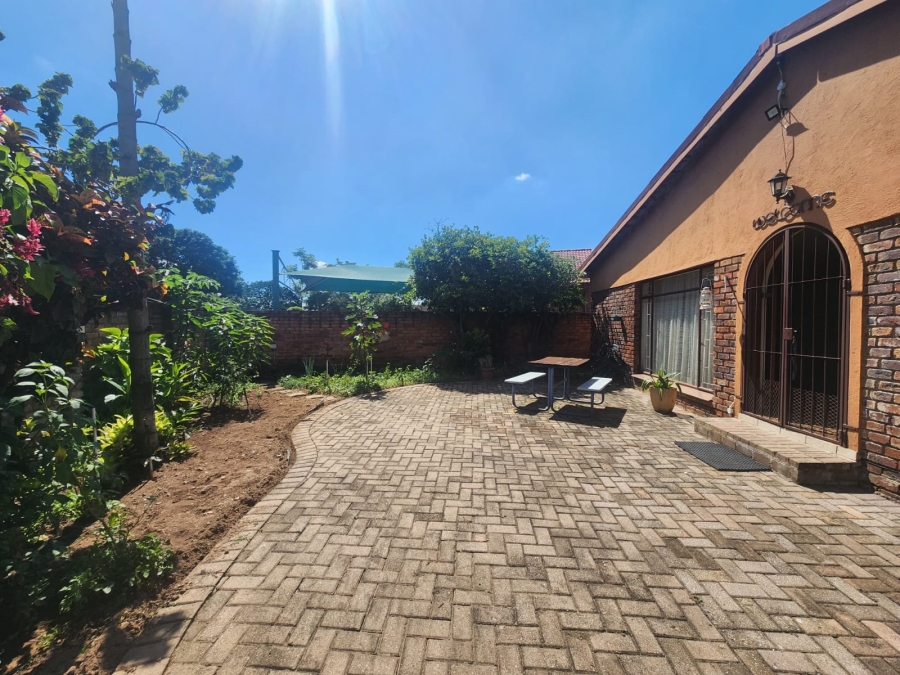4 Bedroom Property for Sale in West Acres Ext 4 Mpumalanga