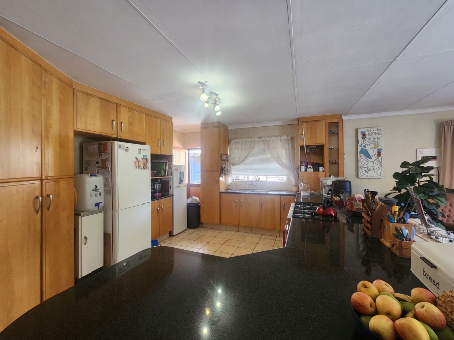 4 Bedroom Property for Sale in West Acres Ext 4 Mpumalanga