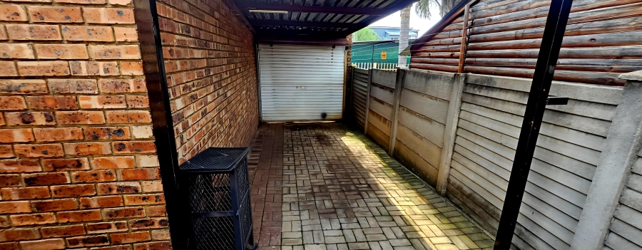 4 Bedroom Property for Sale in Reyno Ridge Mpumalanga