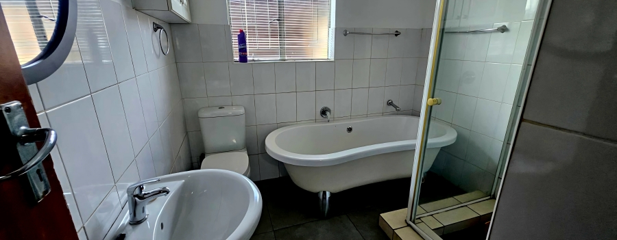 4 Bedroom Property for Sale in Reyno Ridge Mpumalanga