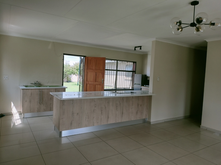 6 Bedroom Property for Sale in Tasbet Park Ext 2 Mpumalanga