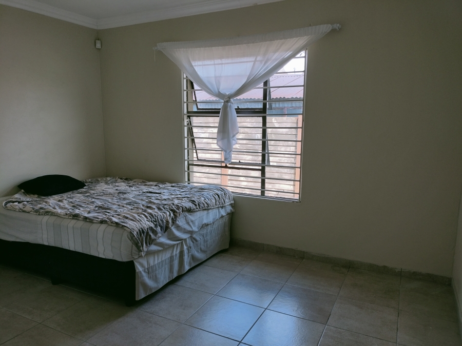 6 Bedroom Property for Sale in Tasbet Park Ext 2 Mpumalanga