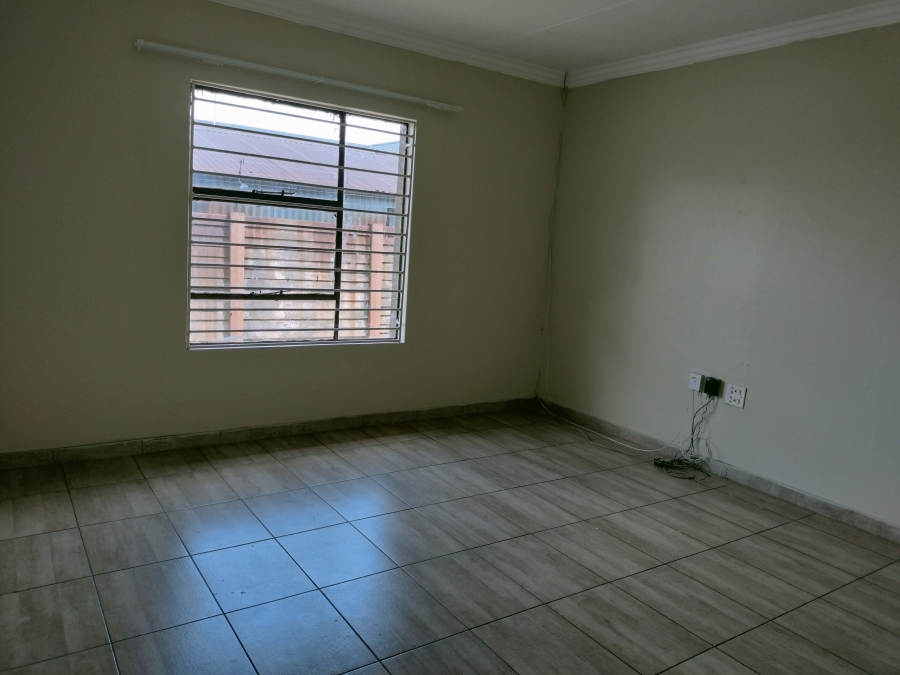 6 Bedroom Property for Sale in Tasbet Park Ext 2 Mpumalanga