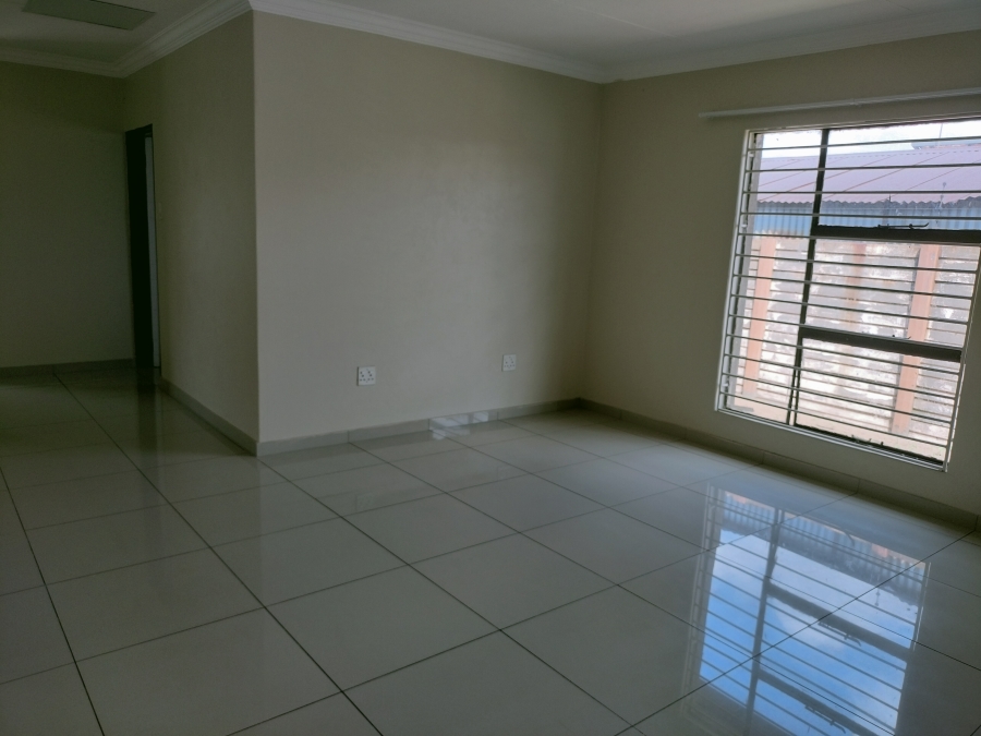 6 Bedroom Property for Sale in Tasbet Park Ext 2 Mpumalanga