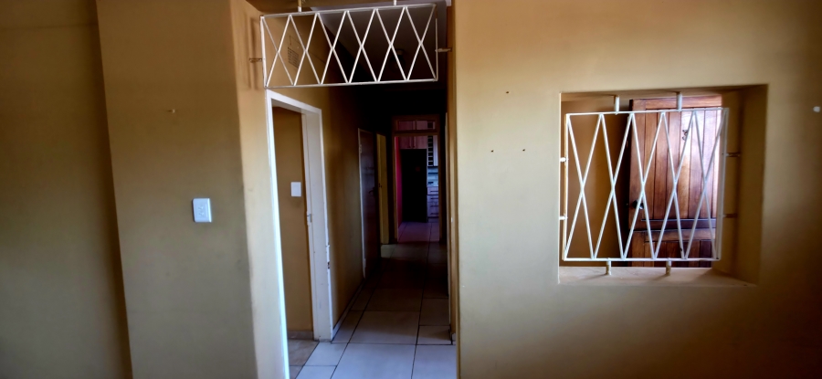 2 Bedroom Property for Sale in Witbank Ext 5 Mpumalanga