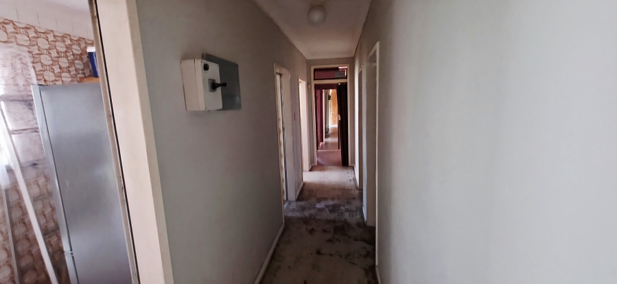3 Bedroom Property for Sale in Witbank Ext 8 Mpumalanga