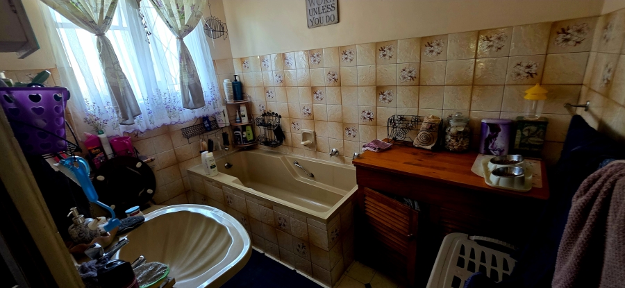 3 Bedroom Property for Sale in Witbank Ext 8 Mpumalanga