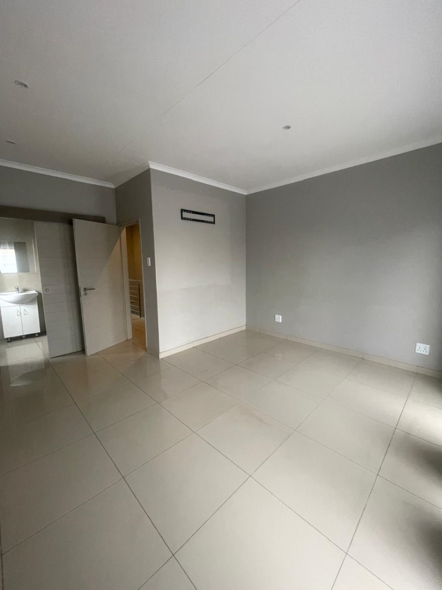 3 Bedroom Property for Sale in Jackaroo Park Mpumalanga