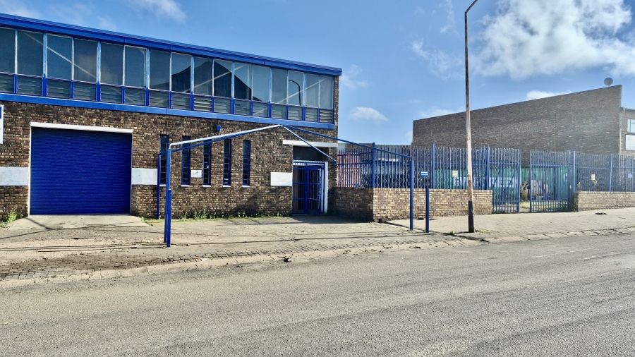 Commercial Property for Sale in Witbank Ext 8 Mpumalanga