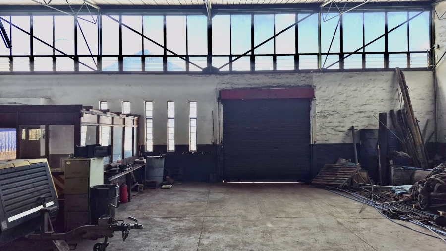 Commercial Property for Sale in Witbank Ext 8 Mpumalanga