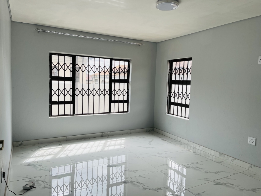 To Let 4 Bedroom Property for Rent in Mineralia Mpumalanga