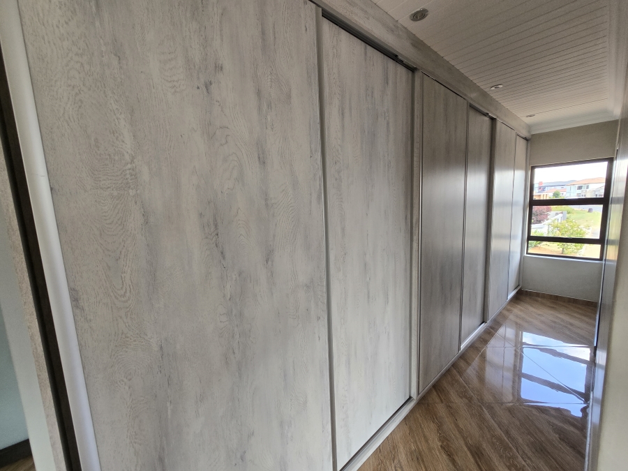 7 Bedroom Property for Sale in Aerorand Mpumalanga