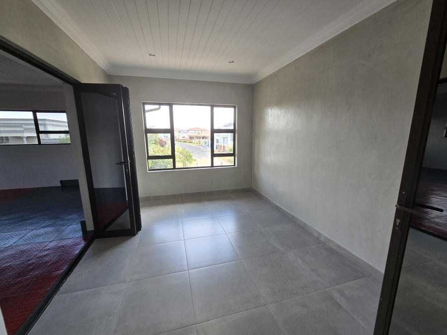 7 Bedroom Property for Sale in Aerorand Mpumalanga