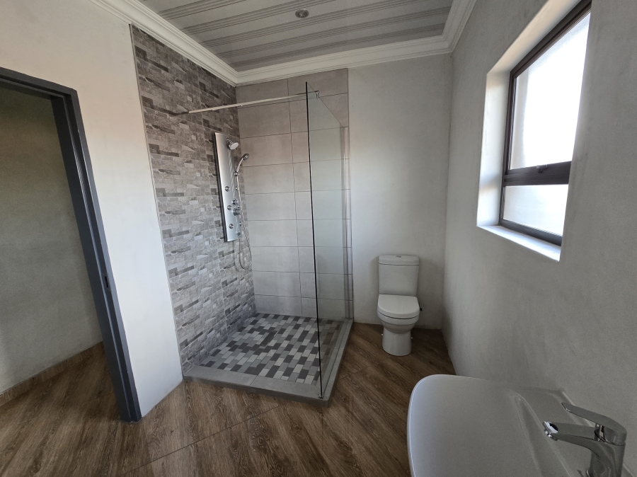 7 Bedroom Property for Sale in Aerorand Mpumalanga