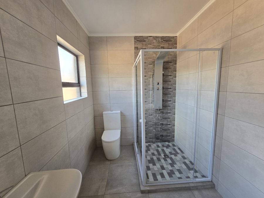 7 Bedroom Property for Sale in Aerorand Mpumalanga