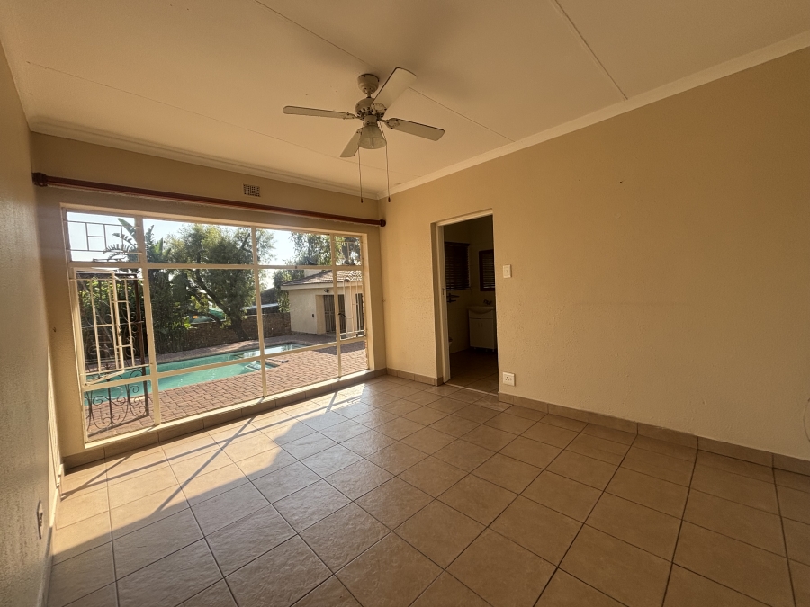 4 Bedroom Property for Sale in Reyno Ridge Mpumalanga