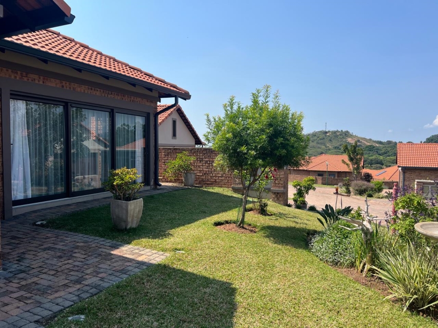 2 Bedroom Property for Sale in Bateleur Estate Mpumalanga