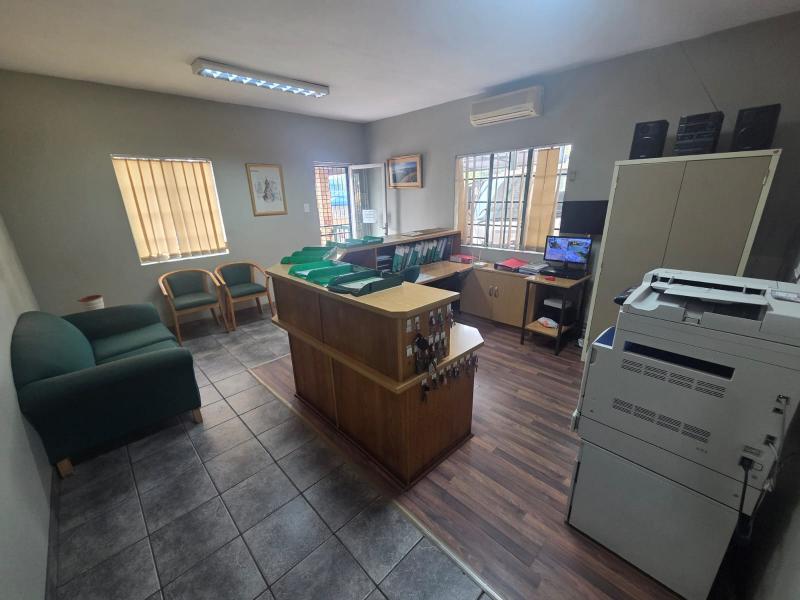 To Let Commercial Property for Rent in Die Heuwel Mpumalanga