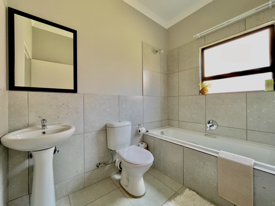 2 Bedroom Property for Sale in Terra Nova Mpumalanga