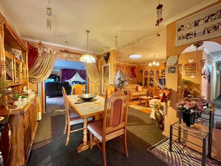 4 Bedroom Property for Sale in Secunda Mpumalanga