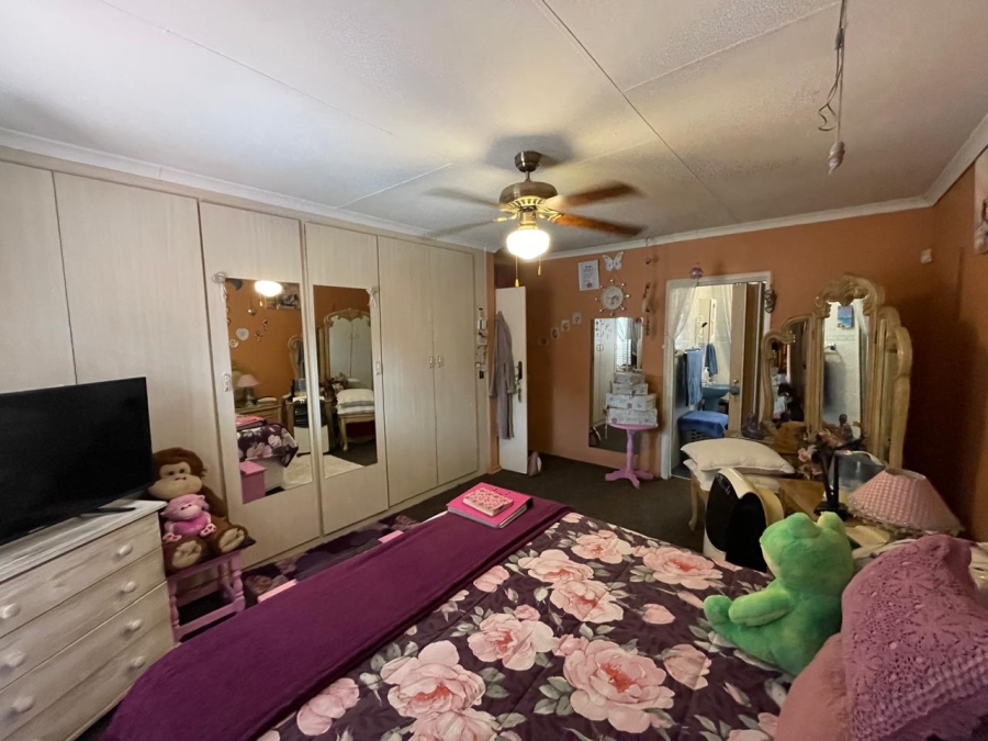 4 Bedroom Property for Sale in Secunda Mpumalanga