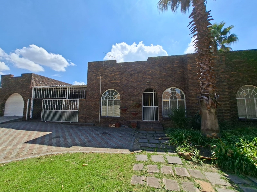 To Let 3 Bedroom Property for Rent in Evander Mpumalanga