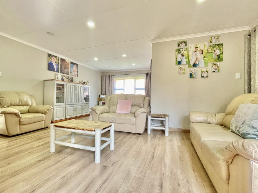 3 Bedroom Property for Sale in Secunda Mpumalanga